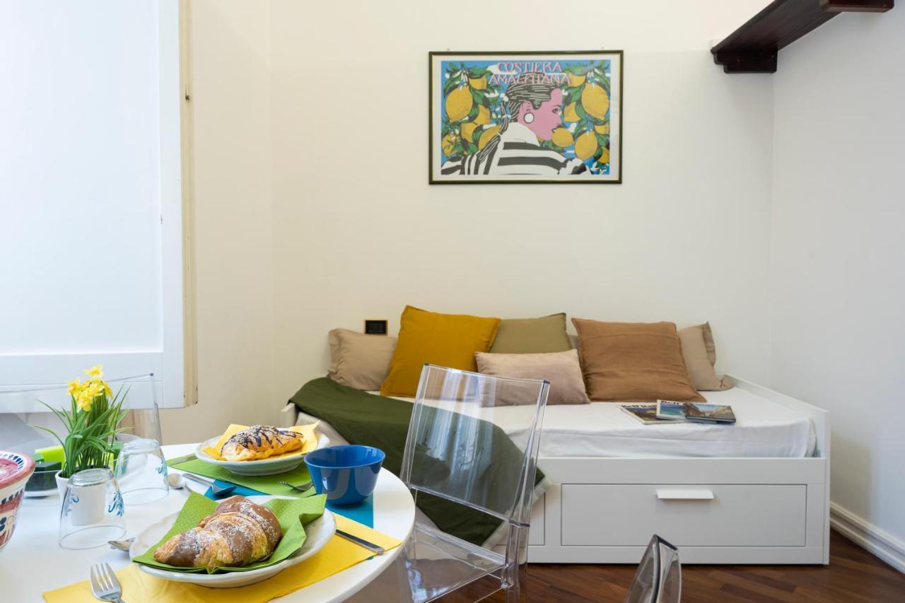 Bella Domus Suites ซาแลร์โน ภายนอก รูปภาพ