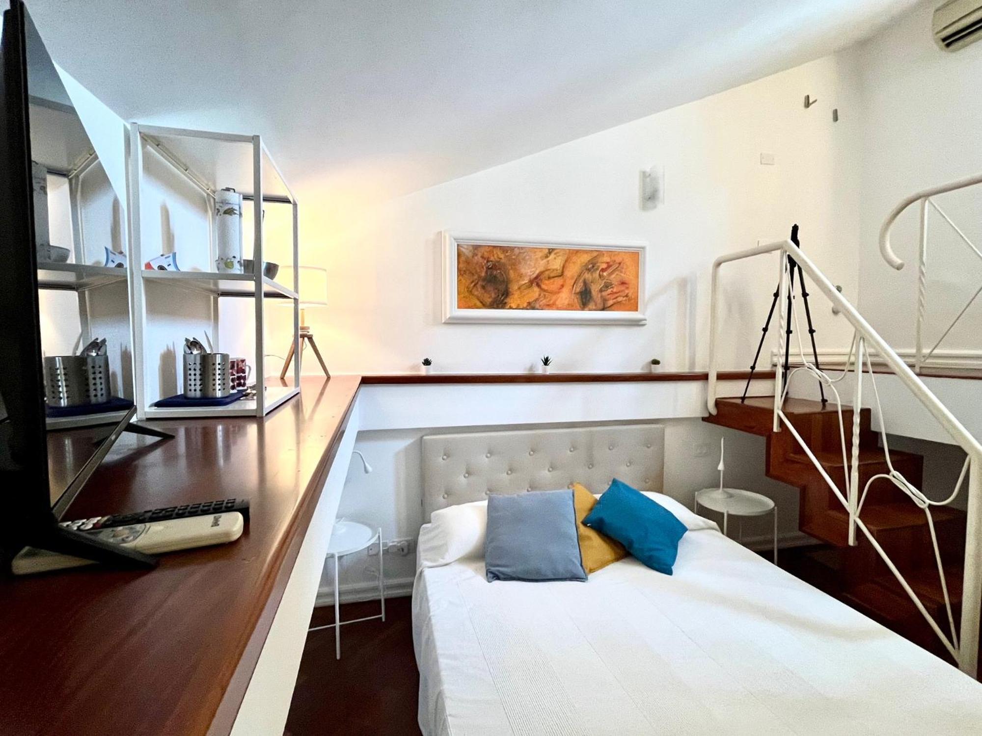 Bella Domus Suites ซาแลร์โน ภายนอก รูปภาพ